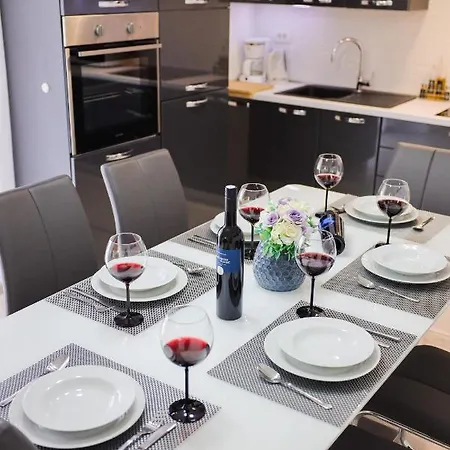 Deluxe Look Apartment Zadar